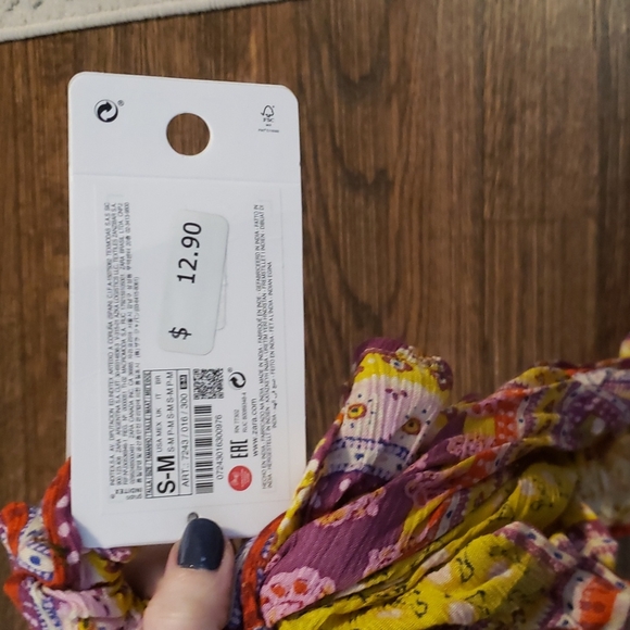 Hair accessory - Picture 3 of 3